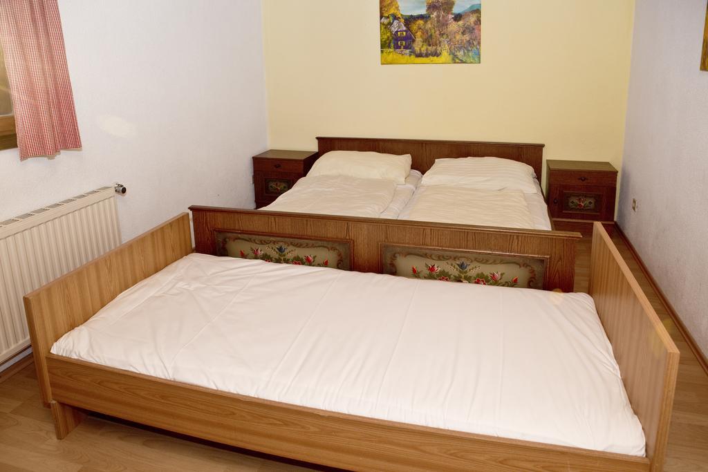 Altes Almhaus Hotel Maria Lankowitz Bilik gambar